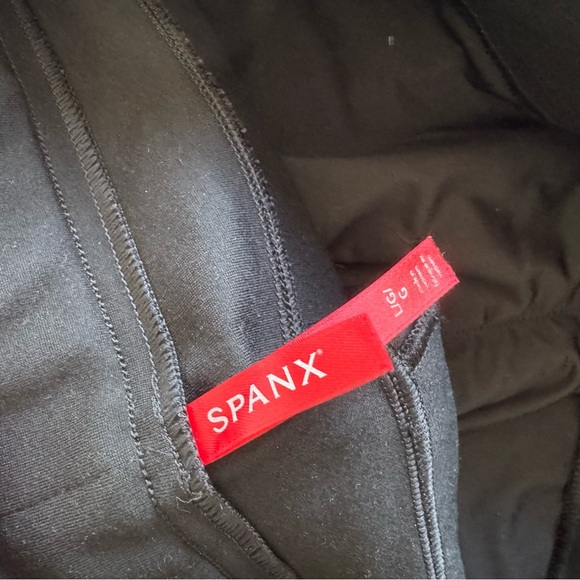 SPANX SPANXsmooth PerfectFit Ponte Flare Pants - Black - Picture 8 of 9